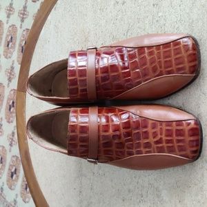 John Fluvog Men's faux Alligator Shoes Sized 9US/42EU